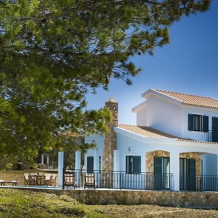 Seirios Luxury Villa スヴォロナータ エクステリア 写真
