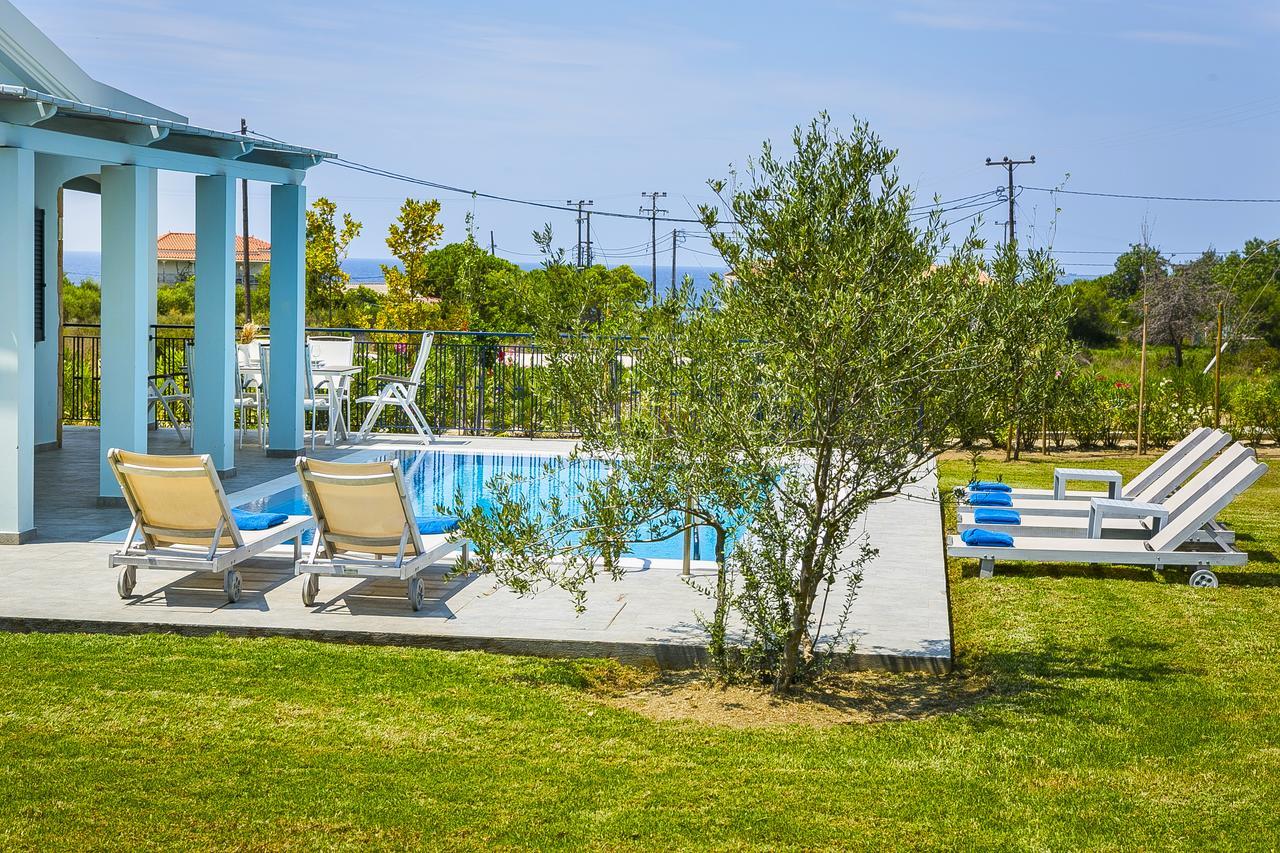 Seirios Luxury Villa スヴォロナータ エクステリア 写真